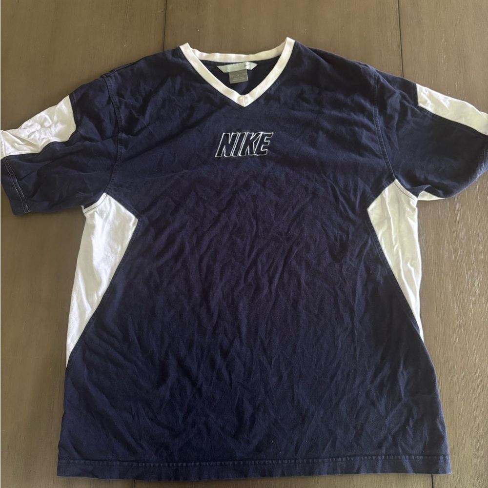 Vintage Nike Dark Blue and White Sports Tee